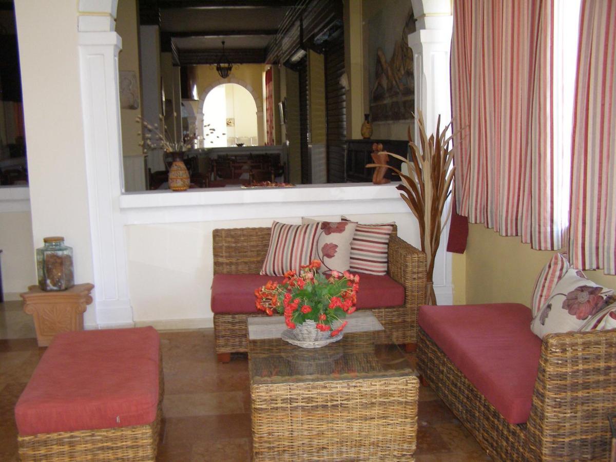 Pantheon Hall Mesongi