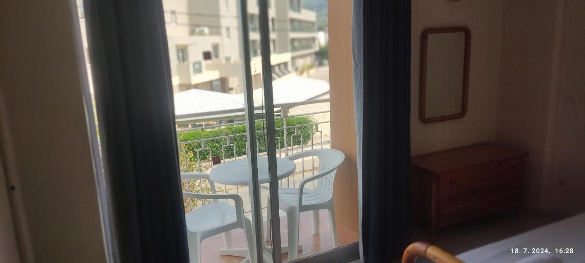 Pantheon Hall Hotel 2*