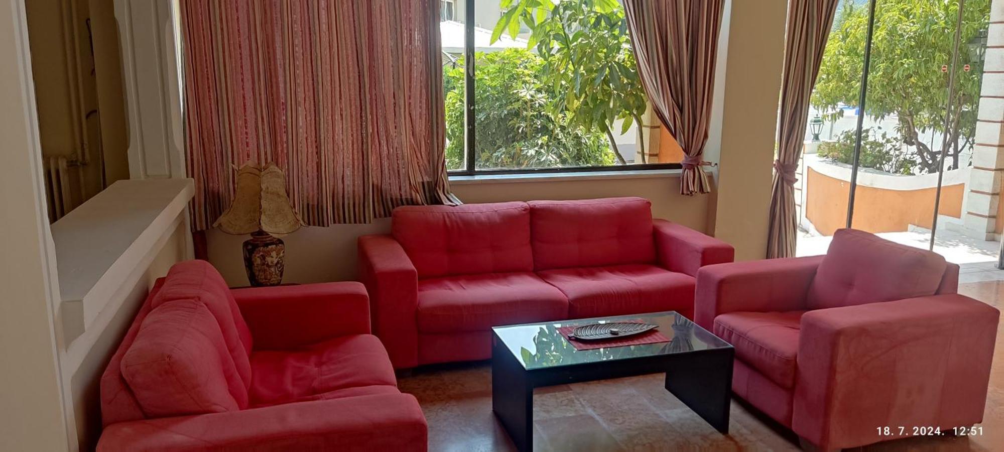 Hotel Pantheon Hall 2*