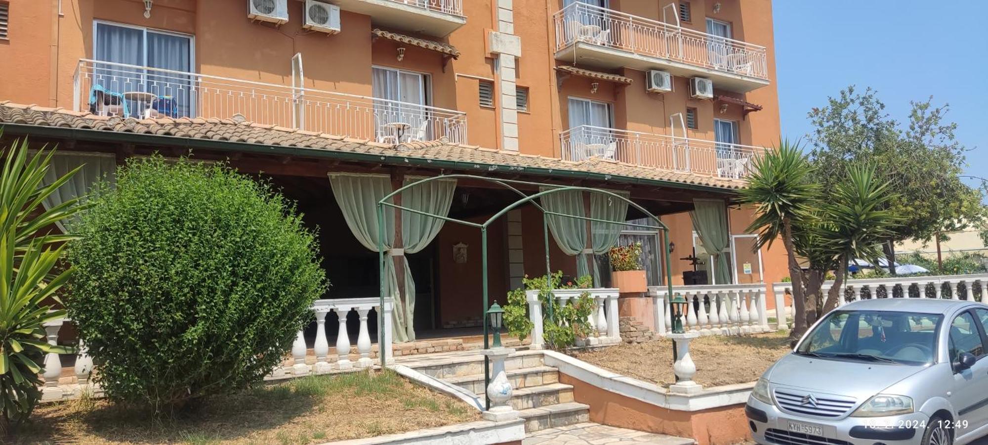 Hotel Pantheon Hall
